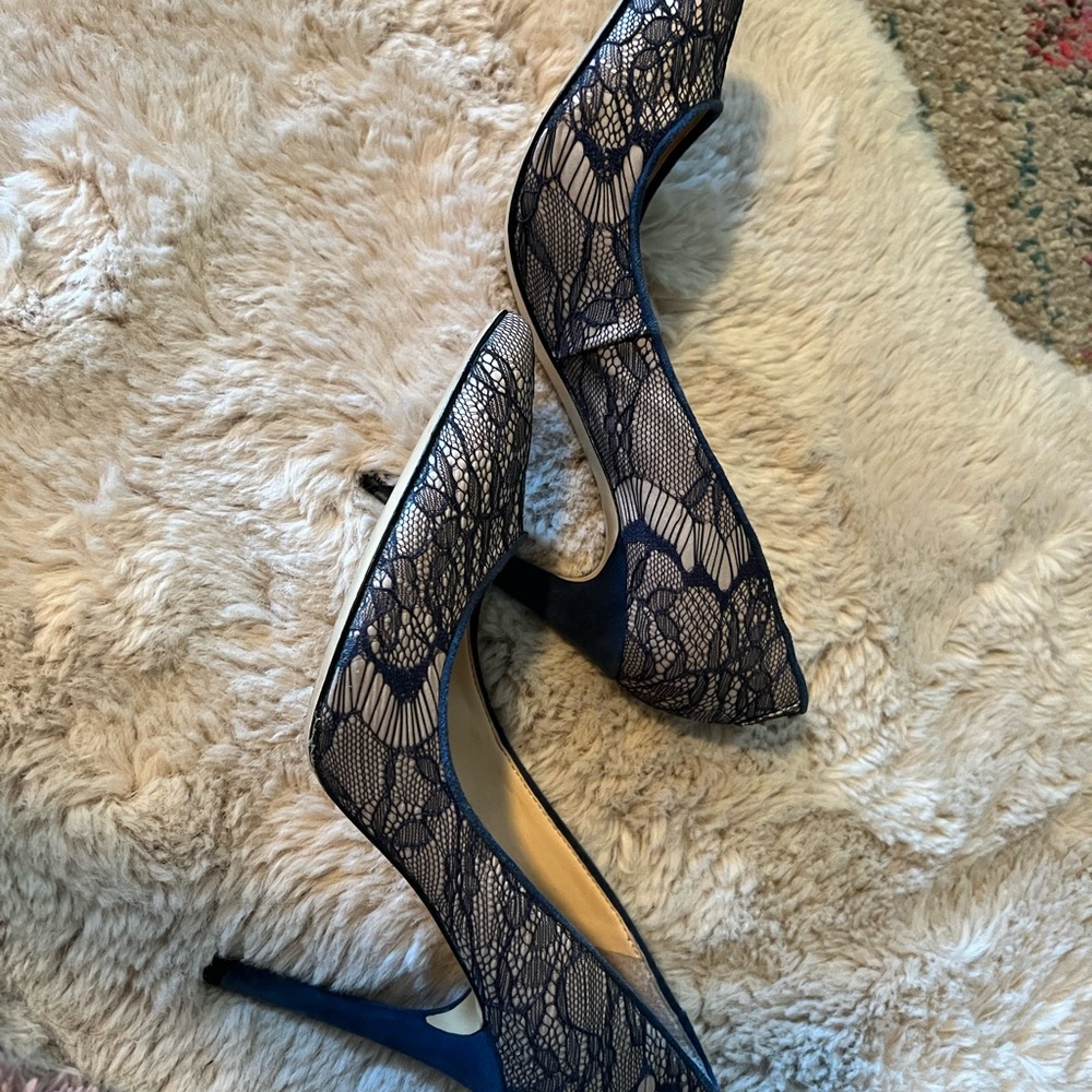 Ivanka trump lace heels - Picture 4 of 5